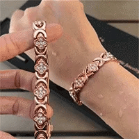 🔥 Reignite Your Male Energy with the Lucky Clover Bracelet